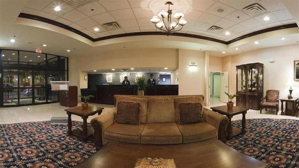 Hotel I-64 Richmond Dumbarton Eksteriør billede